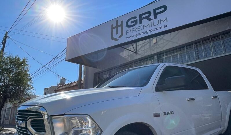 RAM RAM 1500 5.7 V8 LARAMIE 4X4 lleno